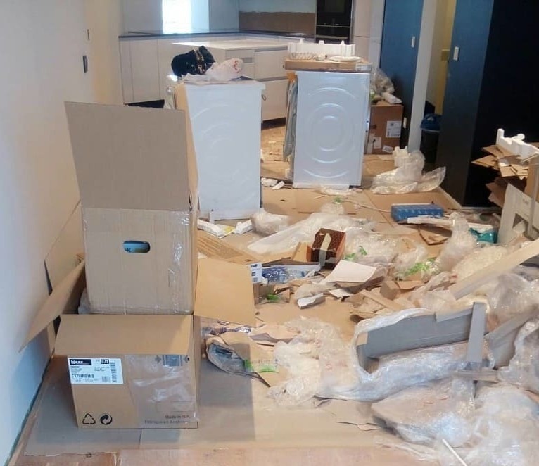 До уборки квартиры после ремонта в Санкт-Петербурге До уборки квартиры после ремонта